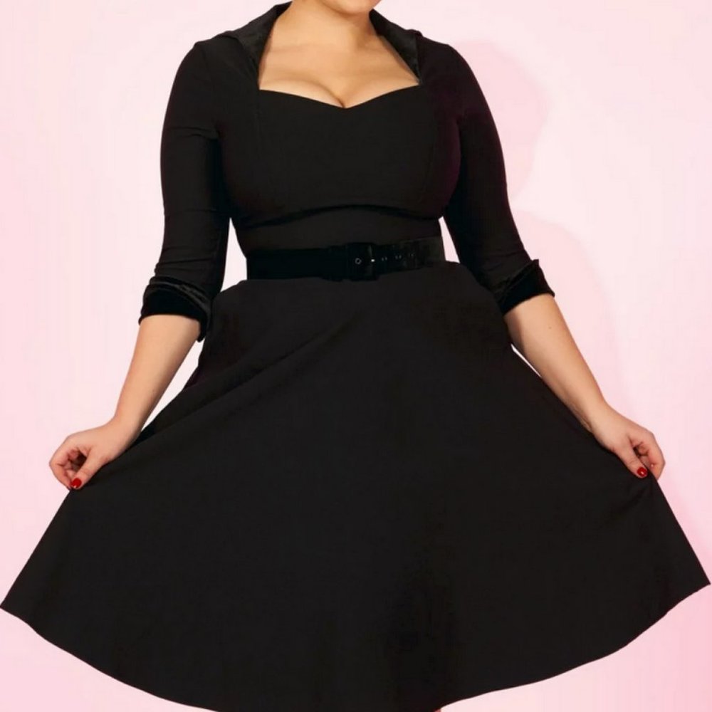 Pinup Girl Clothing - XL Lorelei Black Velvet Swing